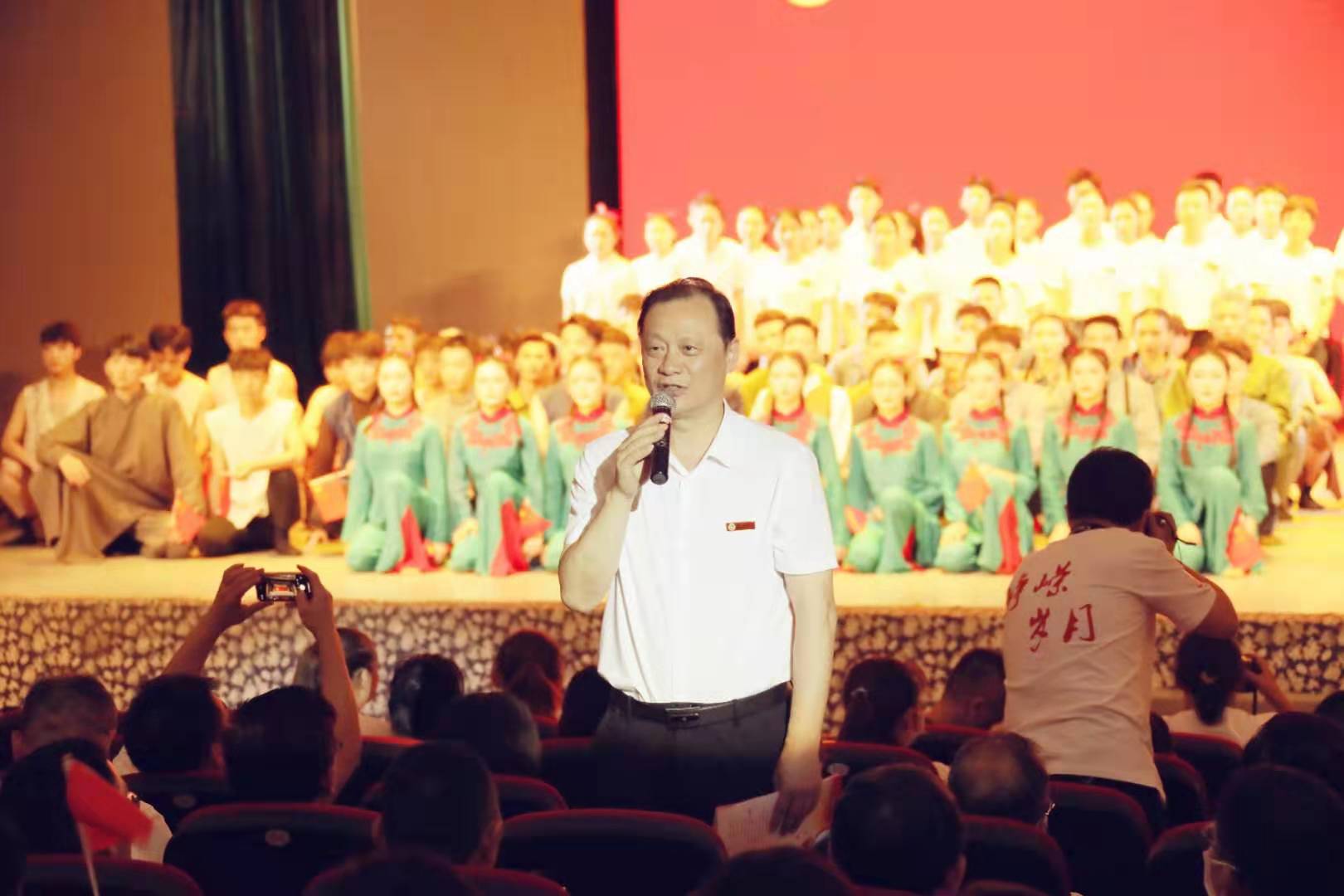 https://news.jsu.edu.cn/__local/0/7A/1E/EA0520499392CD6066556C8D061_E2D2C4EC_1E32C.jpg